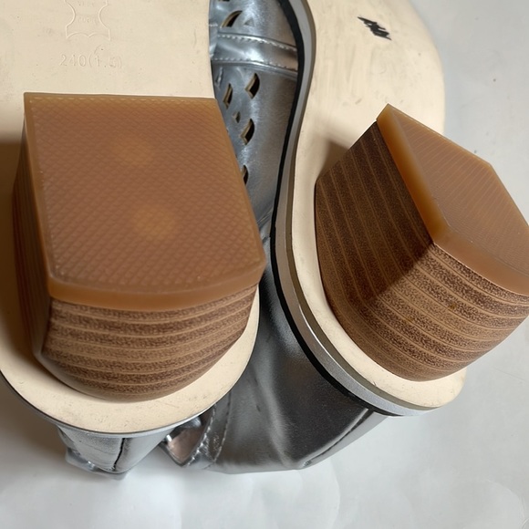 Silver Perforated Ankle Strap Stacked Heel Custom Made Dance Shoes size 7 - Picture 10 of 15